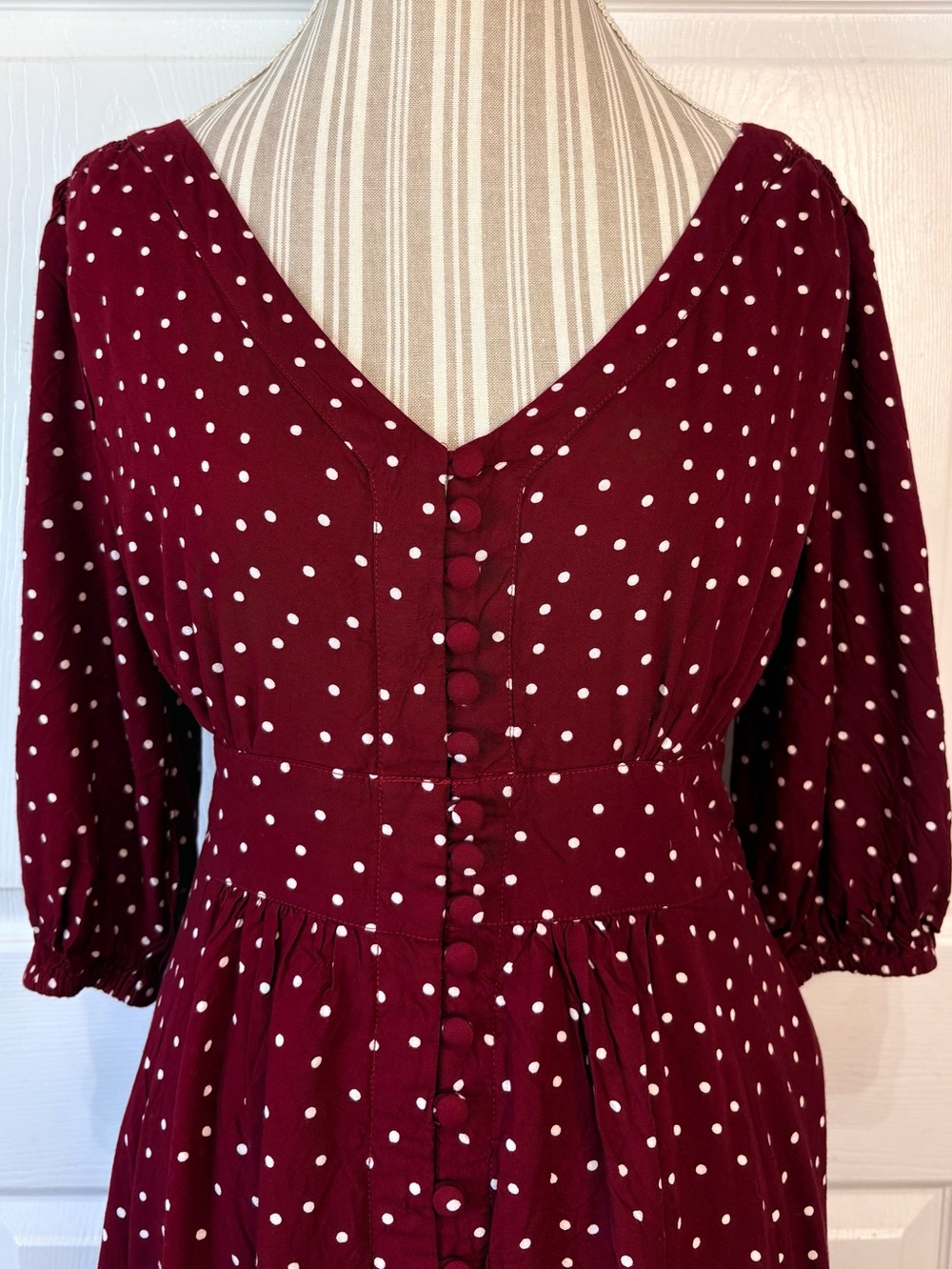 ESHAKTI Burgundy Polka Dot Button Down Midi Dress Pockets Medium - Picture 2 of 10